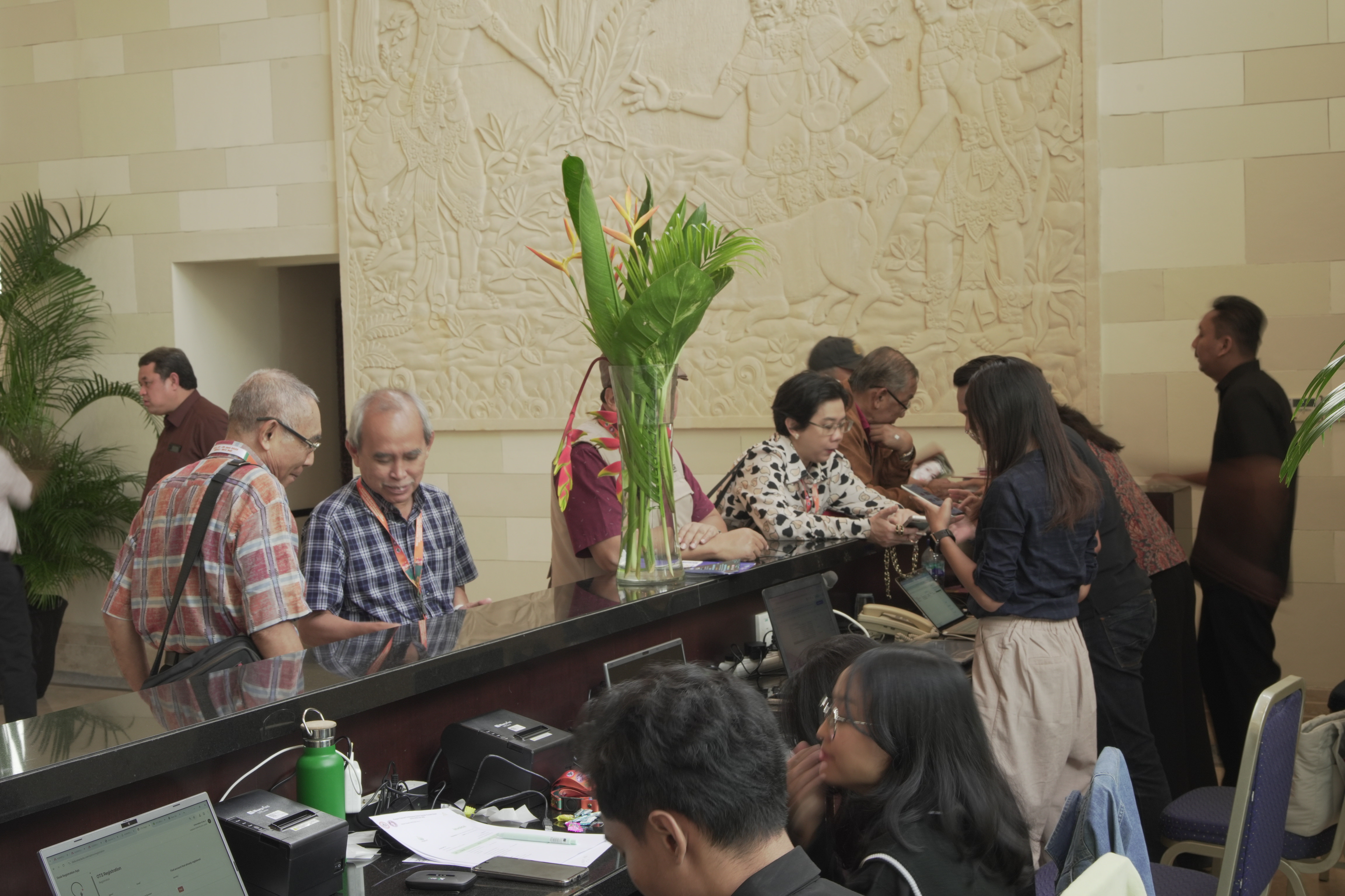 WhatsApp InvitationBlast